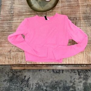 divided h&m pink cropped sweater women’s XS barely worn perfect condition